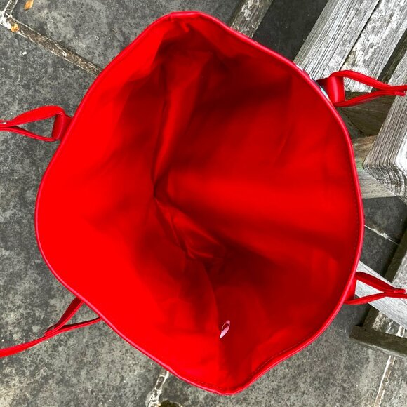 Lancôme Tote with Matching Flip Flops - Picture 5 of 12